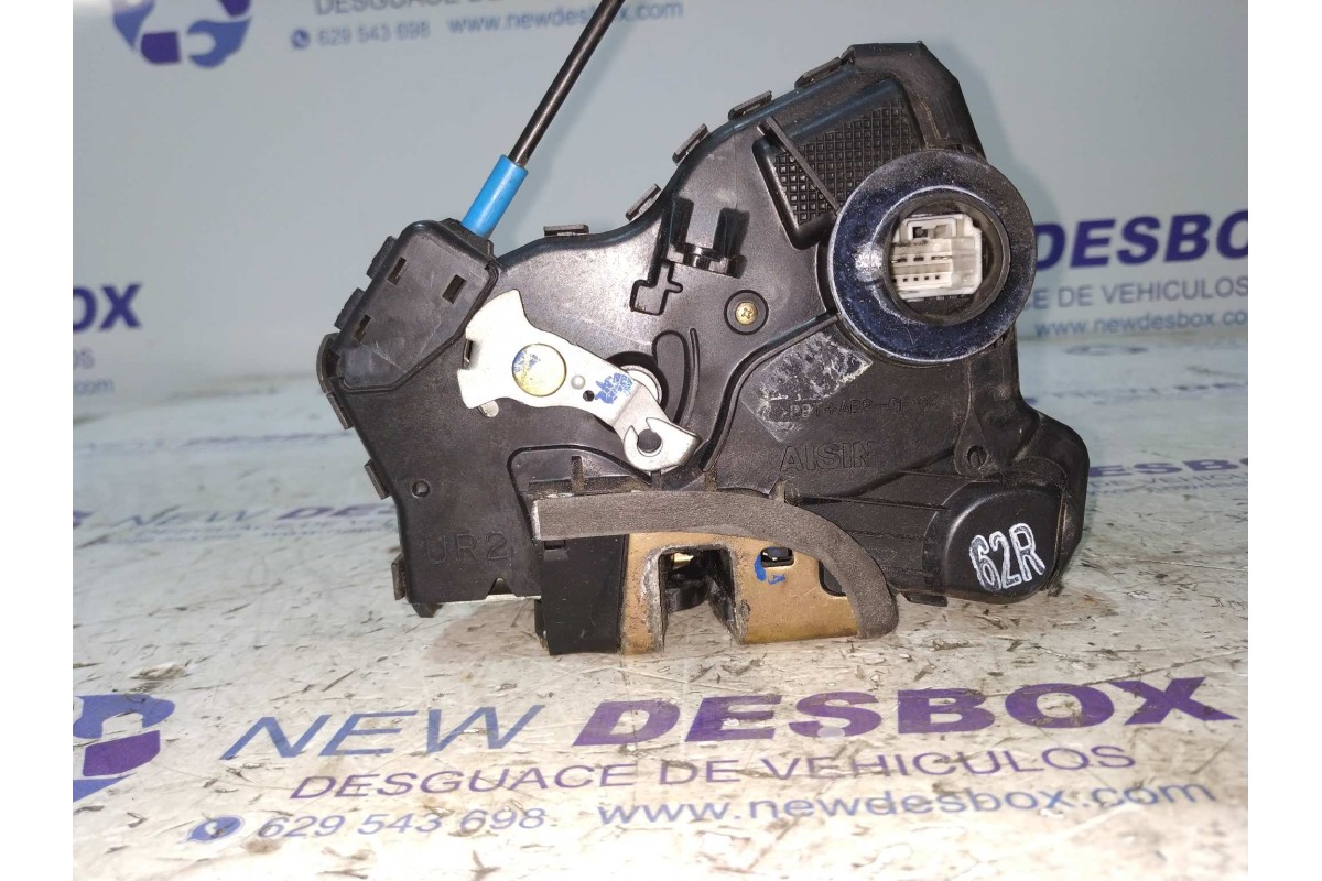 Recambio de cerradura puerta delantera derecha para toyota avensis berlina (t25) 2.0 d4-d executive berlina (5-ptas.) referencia