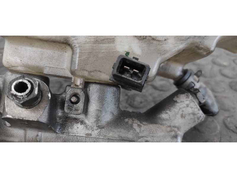 Recambio de bomba freno para toyota avensis berlina (t25) 2.0 d4-d executive berlina (5-ptas.) referencia OEM IAM 25113479  