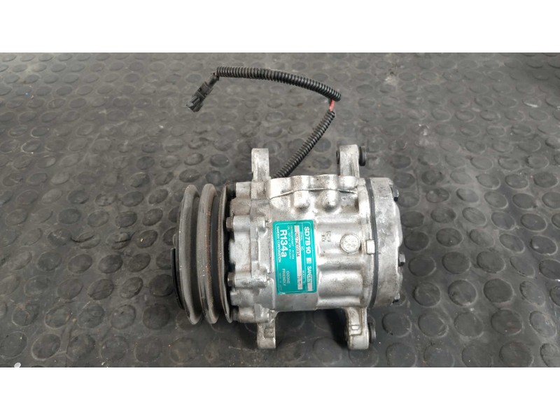 Recambio de compresor aire acondicionado para opel corsa b 1.7 diesel referencia OEM IAM 2827905934  