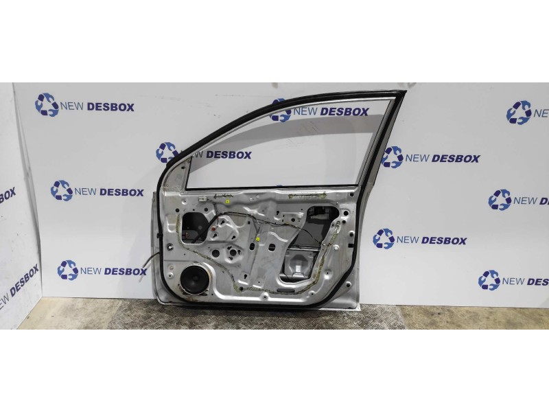 Recambio de puerta delantera derecha para honda civic berlina 3 (ep1/2) 1.7 cdti cat referencia OEM IAM   
