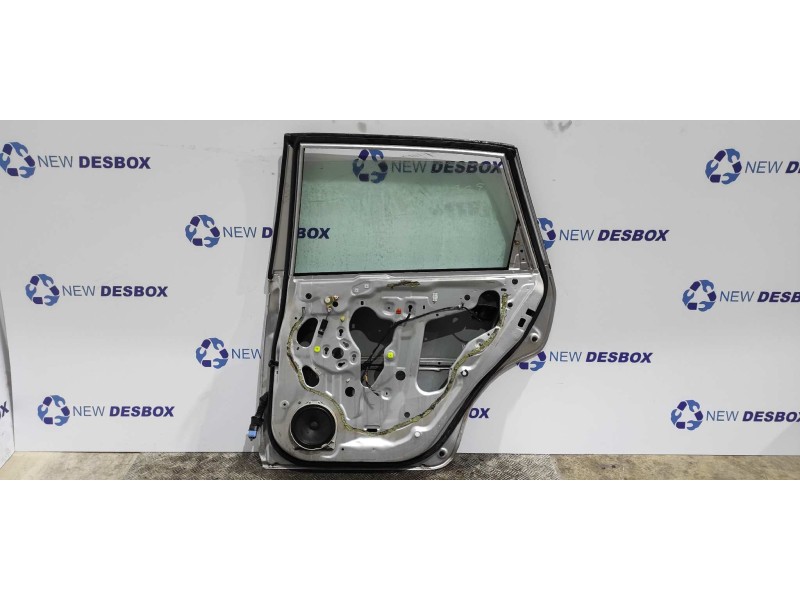 Recambio de puerta trasera derecha para honda civic berlina 3 (ep1/2) 1.7 cdti cat referencia OEM IAM   