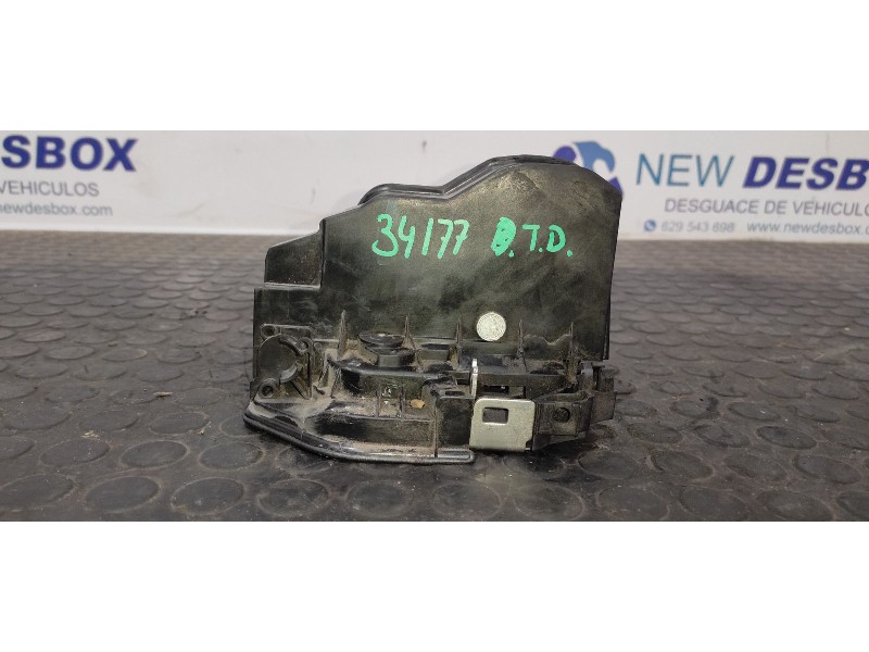 Recambio de cerradura puerta trasera derecha para bmw x3 (e83) 2.0 16v diesel cat referencia OEM IAM 7167070  