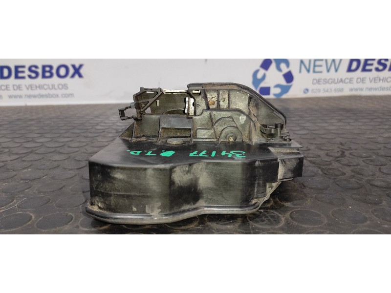 Recambio de cerradura puerta trasera derecha para bmw x3 (e83) 2.0 16v diesel cat referencia OEM IAM 7167070  