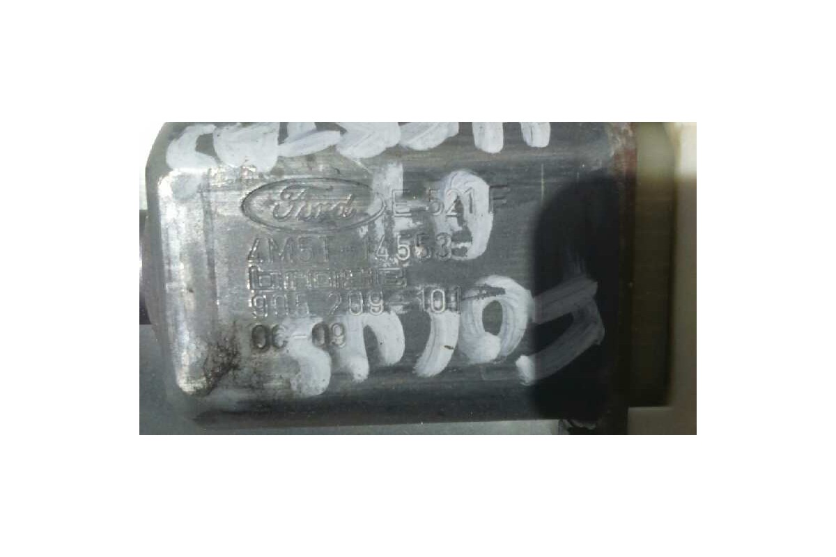 Recambio de motor elevalunas delantero derecho para ford focus berlina (cap) 1.8 tdci turbodiesel cat referencia OEM IAM 4M5T145