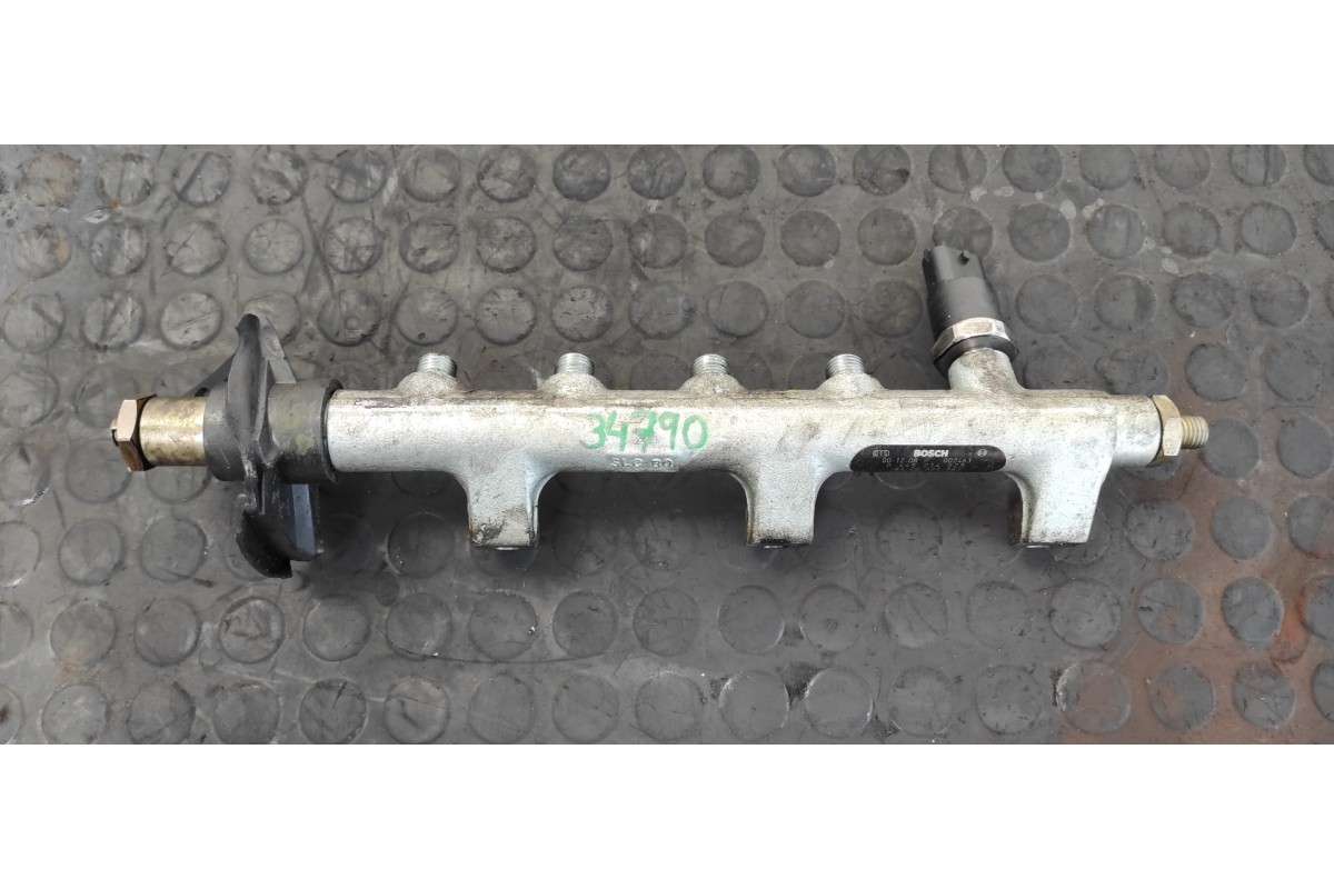 Recambio de rampa inyectora para renault master doble cabine, caja abierta/chasis chasis batalla 3578 mm referencia OEM IAM 8200