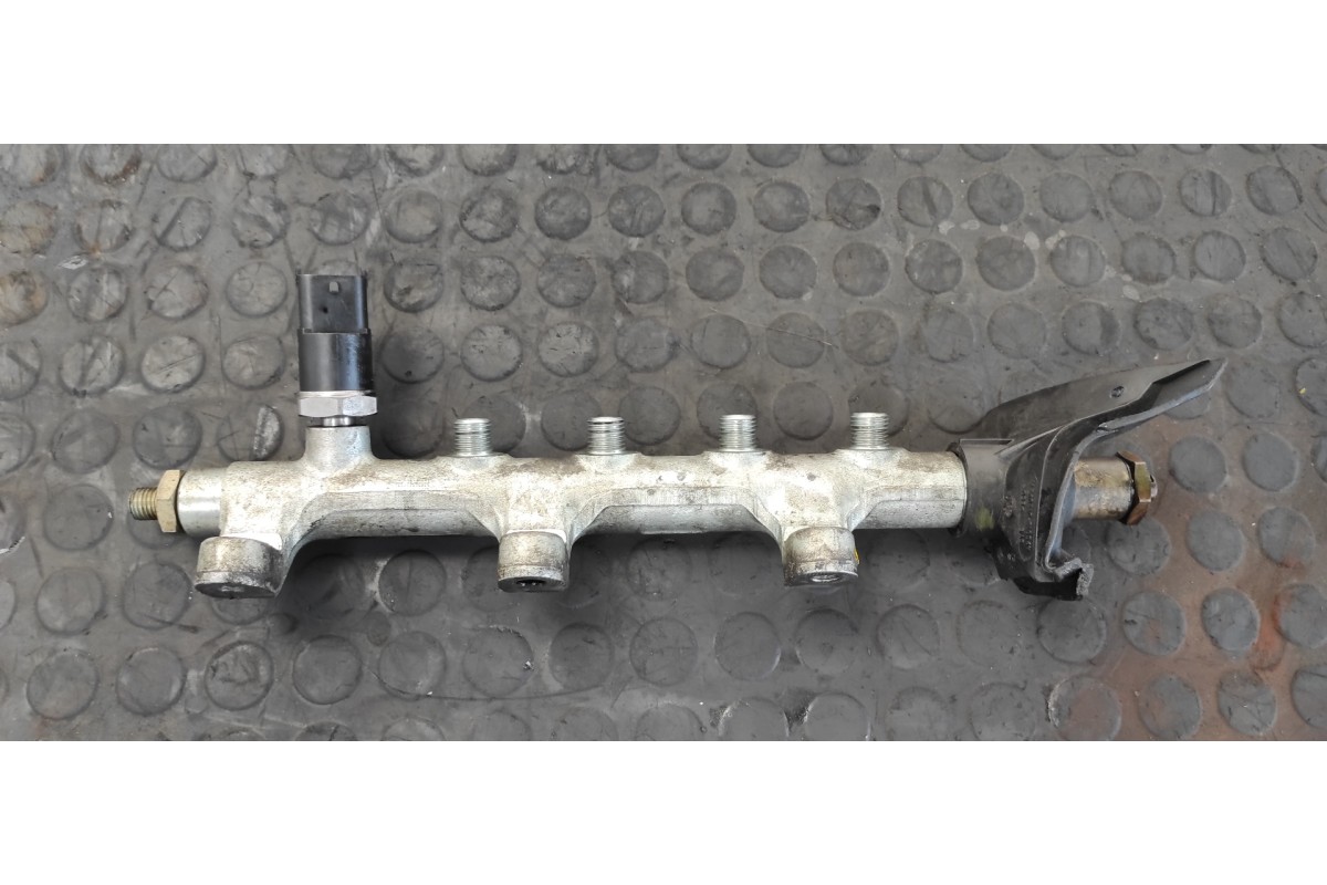 Recambio de rampa inyectora para renault master doble cabine, caja abierta/chasis chasis batalla 3578 mm referencia OEM IAM 8200