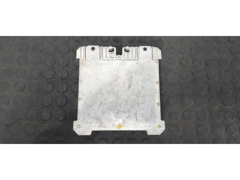 Recambio de centralita motor uce para mercedes-benz clase e (w210) berlina 230 (210.037) referencia OEM IAM 0195451932  