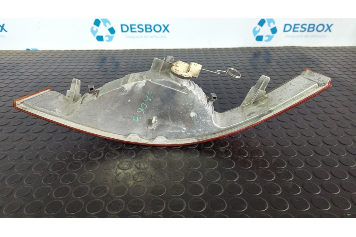 Recambio de piloto delantero derecho para nissan interstar mod. 04 (x70) 2.5 dci diesel cat referencia OEM IAM 18A521B  