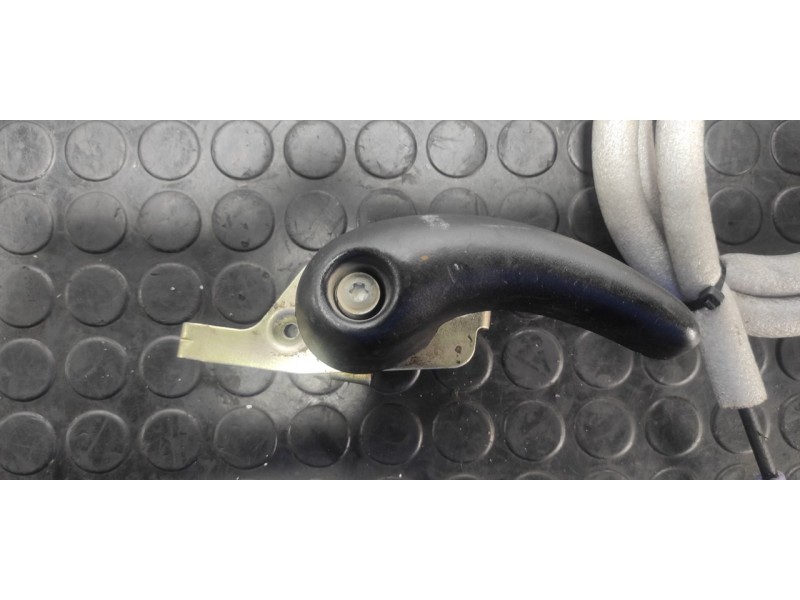 Recambio de maneta interior trasera izquierda para nissan interstar mod. 04 (x70) 2.5 dci diesel cat referencia OEM IAM 7700352 