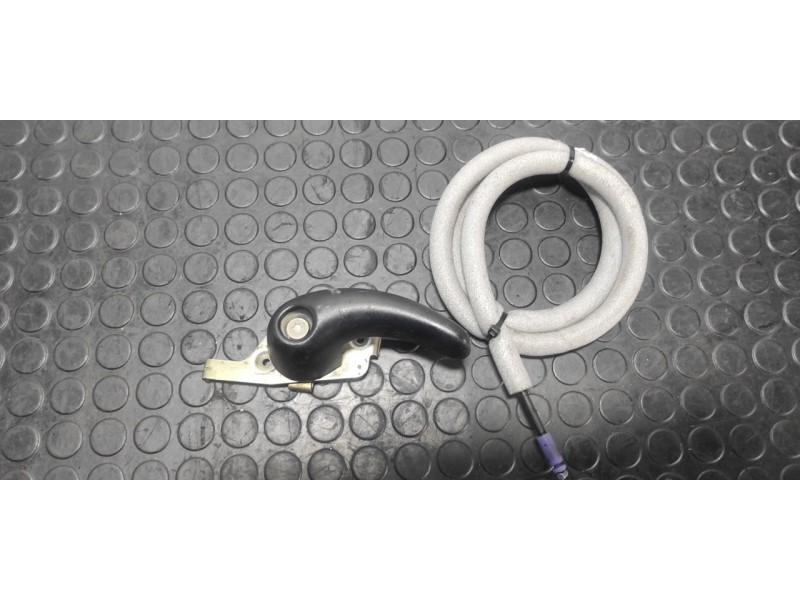 Recambio de maneta interior trasera izquierda para nissan interstar mod. 04 (x70) 2.5 dci diesel cat referencia OEM IAM 7700352 