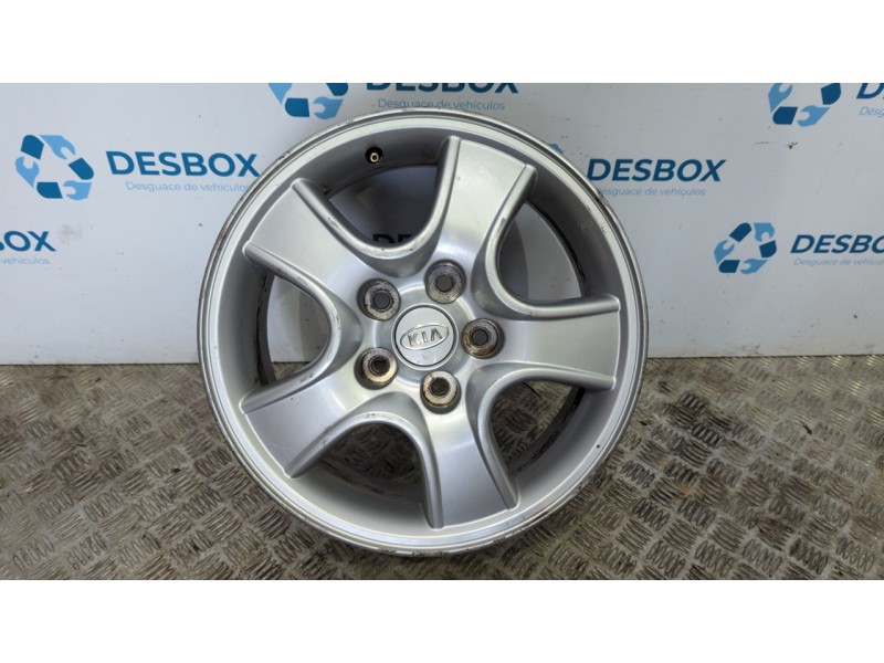 Recambio de juego llantas para kia sportage active 4x4 referencia OEM IAM 529101F300  