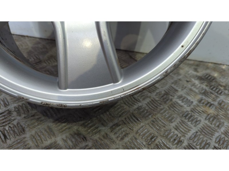 Recambio de juego llantas para kia sportage active 4x4 referencia OEM IAM 529101F300  
