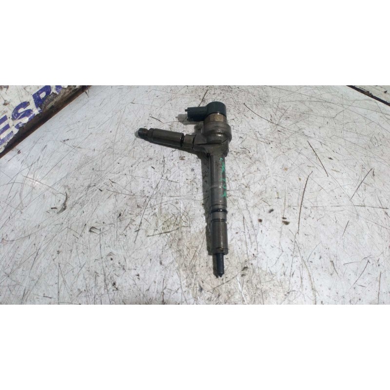 Recambio de inyector para opel astra g berlina 1.7 16v cdti cat (z 17 dtl / lrb) referencia OEM IAM 0445110174  