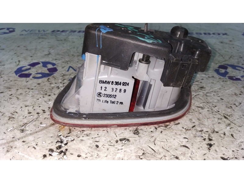 Recambio de piloto porton derecho para bmw serie 3 berlina (e46) 1.9 cat referencia OEM IAM 8364924  