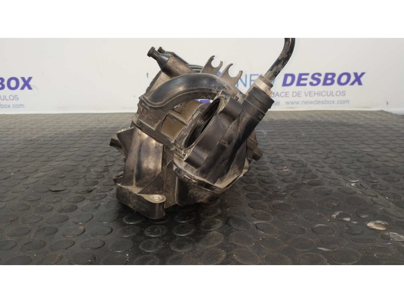 Recambio de colector admision para seat cordoba berlina (6l2) 1.4 16v referencia OEM IAM 036129711DP  