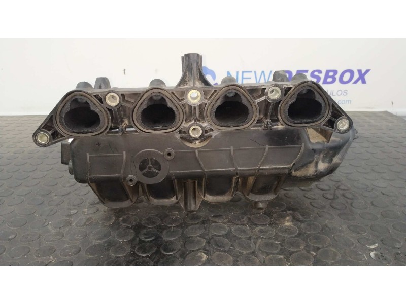 Recambio de colector admision para seat cordoba berlina (6l2) 1.4 16v referencia OEM IAM 036129711DP  