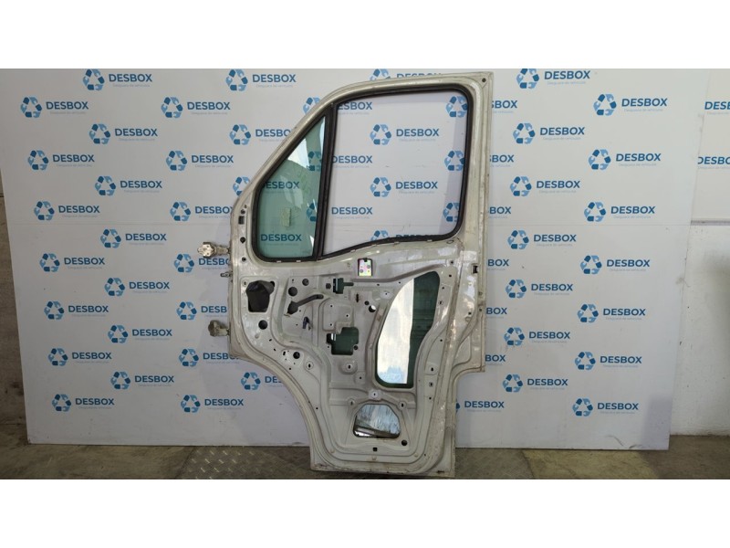 Recambio de puerta delantera derecha para nissan interstar mod. 04 (x70) 2.5 dci diesel cat referencia OEM IAM   