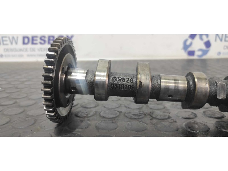 Recambio de arbol de levas para mercedes-benz clase g (w463) todo terreno (station) 4.0 cdi 32v cat referencia OEM IAM R62805101