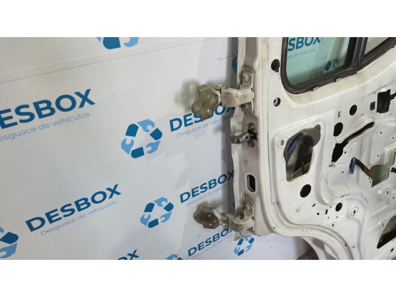 Recambio de puerta delantera derecha para nissan interstar mod. 04 (x70) 2.5 dci diesel cat referencia OEM IAM   