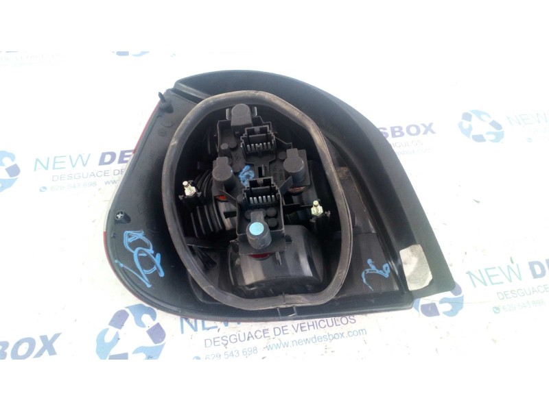 Recambio de piloto trasero derecho para renault scenic rx4 (ja0) 1.9 dci diesel cat referencia OEM IAM 2341  