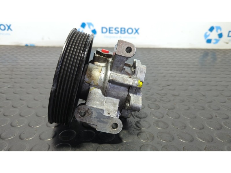 Recambio de bomba direccion para mercedes-benz clase c (w203) berlina 200 cdi (203.004) referencia OEM IAM A6112300115  