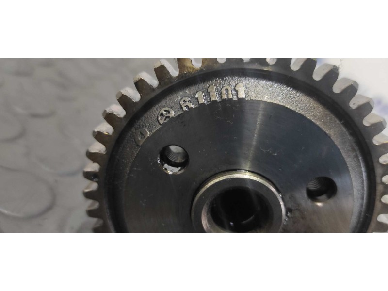 Recambio de arbol de levas para mercedes-benz clase g (w463) todo terreno (station) 4.0 cdi 32v cat referencia OEM IAM R62805101