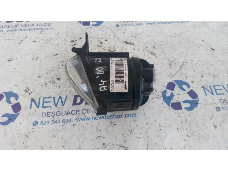 Recambio de faro antiniebla izquierdo para audi a4 berlina (b5) 1.9 tdi referencia OEM IAM 8D0941699  