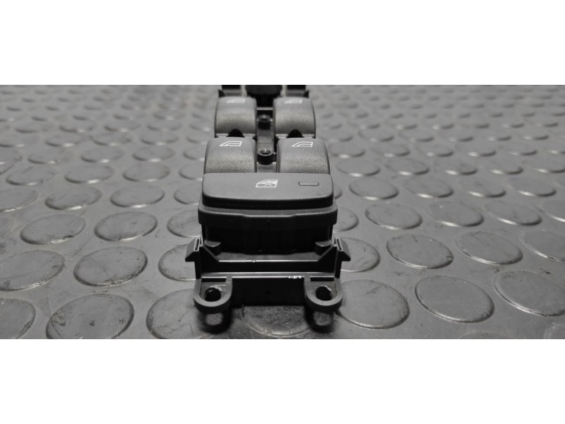 Recambio de mando elevalunas delantero izquierdo para land rover range rover sport autobiography limited edition referencia OEM 
