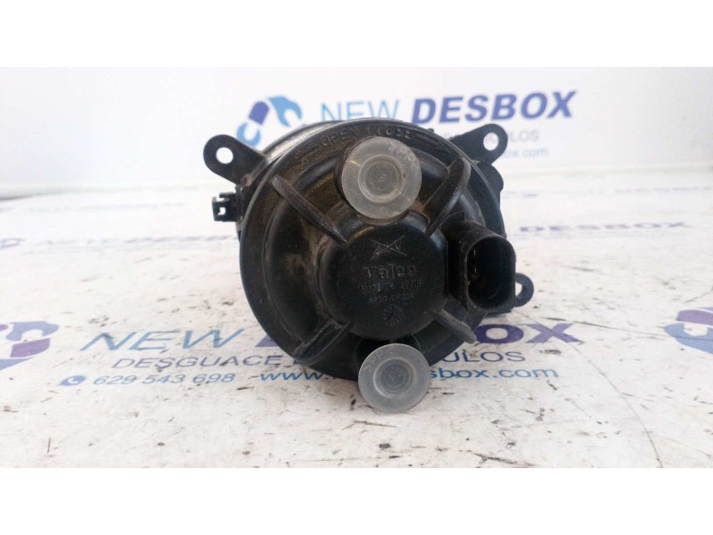 Recambio de faro antiniebla izquierdo para audi a4 berlina (b5) 1.9 tdi referencia OEM IAM 8D0941699  