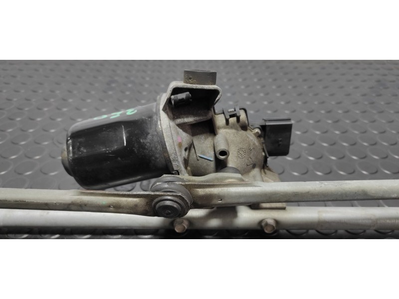 Recambio de motor limpia delantero para land rover range rover sport autobiography limited edition referencia OEM IAM 95012-42  