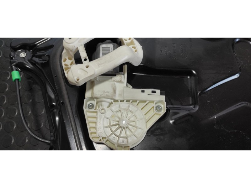 Recambio de elevalunas delantero derecho para land rover range rover sport autobiography limited edition referencia OEM IAM AH22