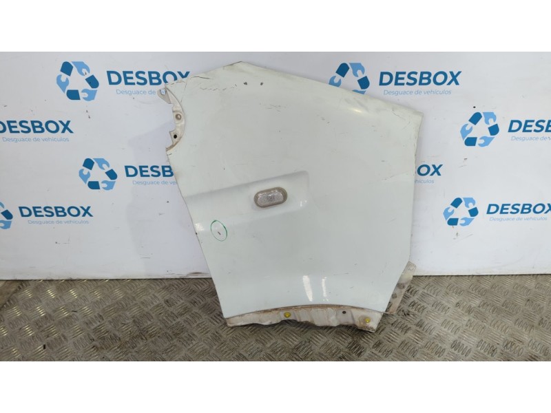 Recambio de aleta delantera derecha para nissan interstar mod. 04 (x70) 2.5 dci diesel cat referencia OEM IAM   
