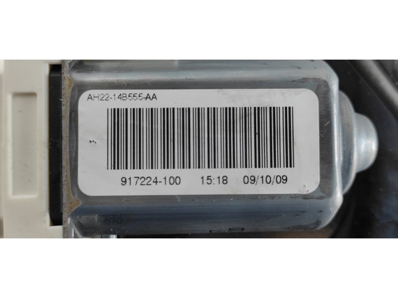 Recambio de elevalunas trasero izquierdo para land rover range rover sport autobiography limited edition referencia OEM IAM AH22