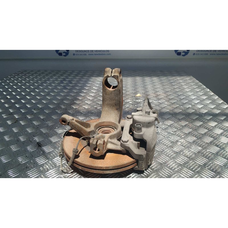 Recambio de mangueta delantera izquierda para renault scenic ii adventure by coronel tapiocca referencia OEM IAM   