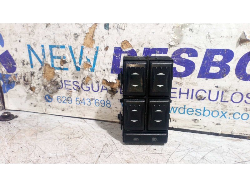Recambio de mando elevalunas delantero izquierdo para ford mondeo berlina (ge) 1.8 cat referencia OEM IAM 1S7T14A132BD  