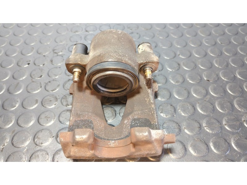 Recambio de pinza de freno delantera izquierda para seat leon (1p1) comfort limited referencia OEM IAM 81CN2DE  