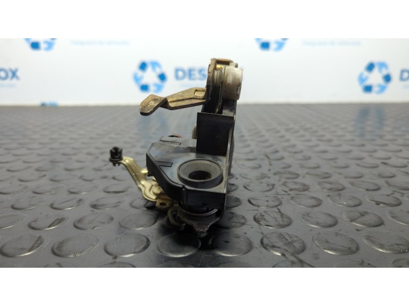 Recambio de cerradura puerta delantera derecha para mercedes-benz clase e (w124) berlina 3.0 referencia OEM IAM KIEKERT  