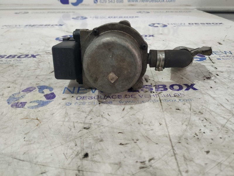 Recambio de depresor freno / bomba vacio para volkswagen golf iv berlina (1j1) básico referencia OEM IAM 1J0612181B  