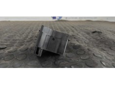 Recambio de mando limpia para dacia sandero ambiance referencia OEM IAM 8200792584   2