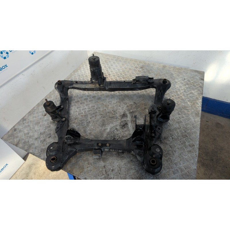 Recambio de puente delantero para toyota lexus rx 400h referencia OEM IAM   