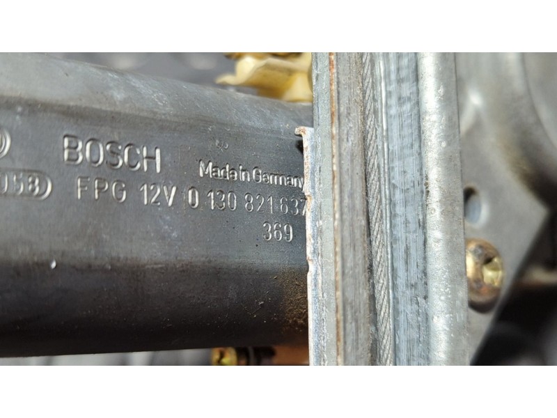 Recambio de elevalunas trasero izquierdo para mercedes-benz clase c (w202) berlina 1.8 16v cat referencia OEM IAM 0130821637  
