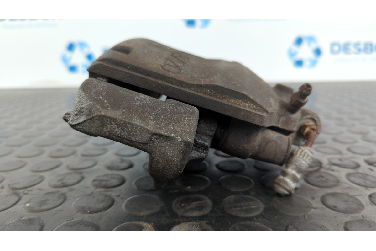 Recambio de pinza de freno delantera izquierda para ford ka (ccq) 1.3 8v duratec cat referencia OEM IAM B337815  