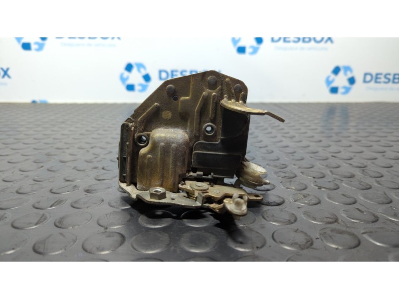 Recambio de cerradura puerta delantera derecha para mercedes-benz clase e (w124) berlina 3.0 referencia OEM IAM KIEKERT  
