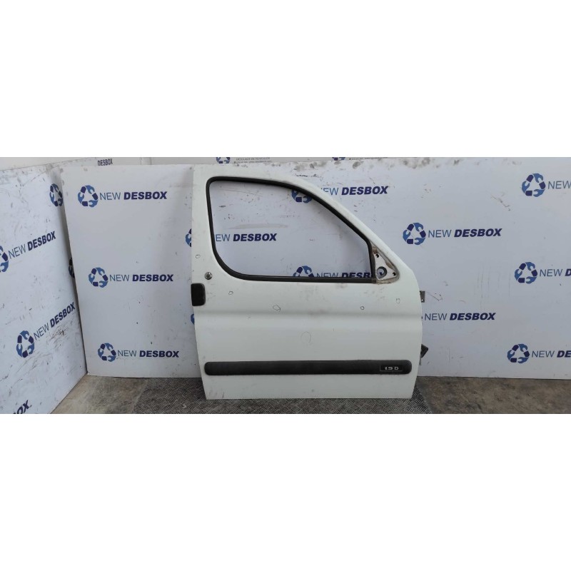 Recambio de puerta delantera derecha para citroen berlingo 1.9 d sx familiar referencia OEM IAM   