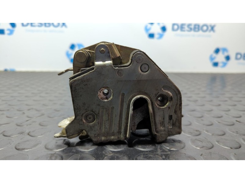 Recambio de cerradura puerta delantera derecha para mercedes-benz clase e (w124) berlina 3.0 referencia OEM IAM KIEKERT  