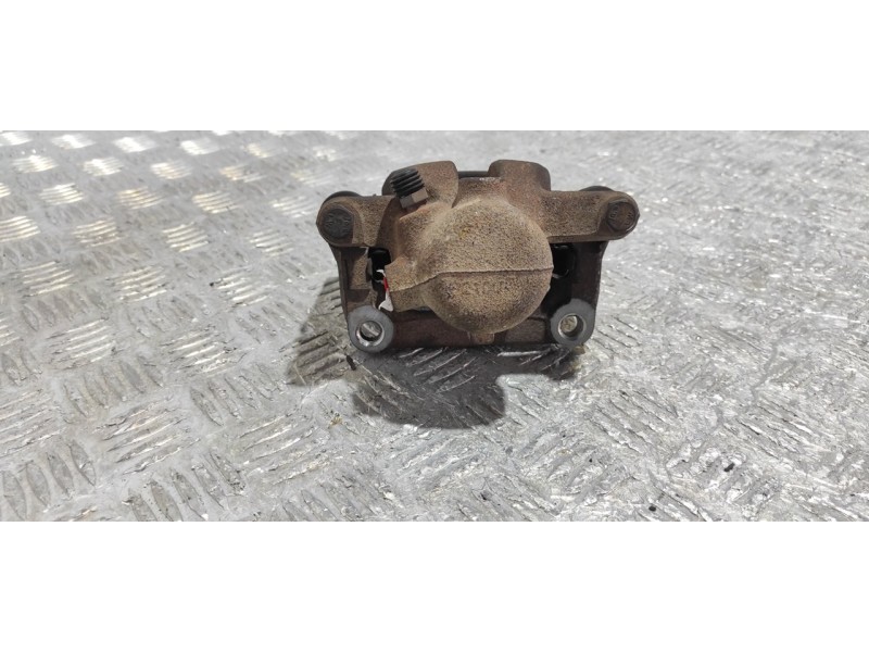 Recambio de pinza de freno delantera derecha para land rover freelander (lr2) 2.2 td4 cat referencia OEM IAM   