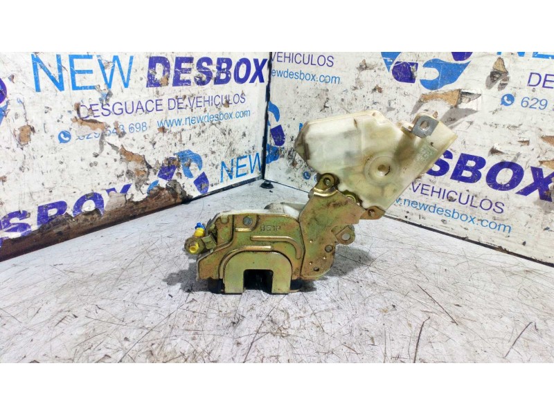 Recambio de cerradura puerta delantera izquierda para nissan terrano/terrano.ii (r20) 2.7 turbodiesel referencia OEM IAM 805539 