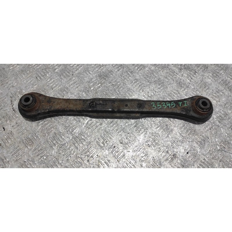 Recambio de brazo izquierdo superior trasero para land rover freelander (lr2) 2.2 td4 cat referencia OEM IAM 5A994-B  