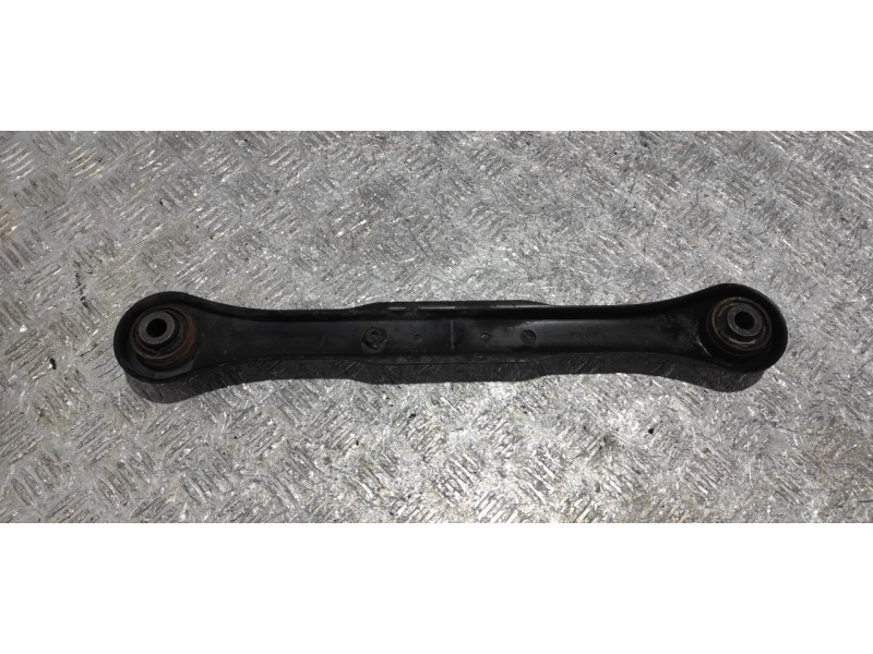 Recambio de brazo izquierdo superior trasero para land rover freelander (lr2) 2.2 td4 cat referencia OEM IAM 5A994-B  