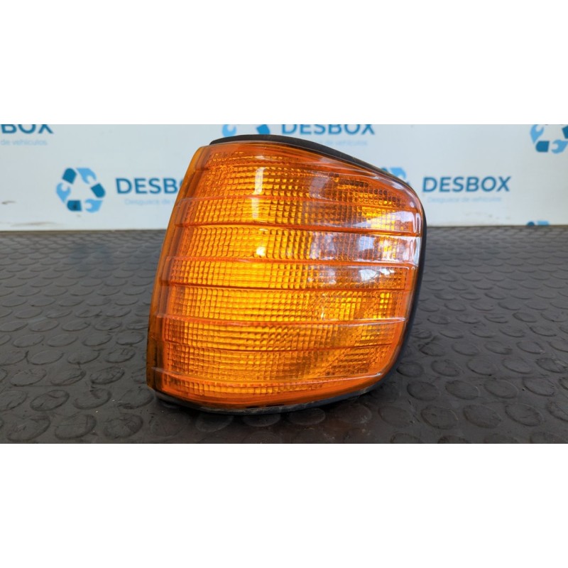 Recambio de piloto delantero izquierdo para mercedes-benz clase s (w126) berlina+coupe se 300 referencia OEM IAM 22365000S  